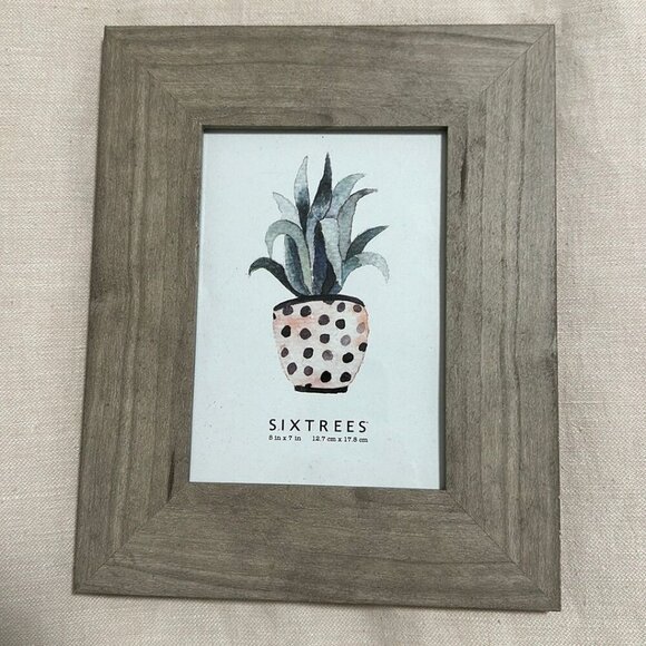 Sixtrees Gray Wood Look Picture Frame Set - New with Tags, 2 frames - Picture 2 of 4